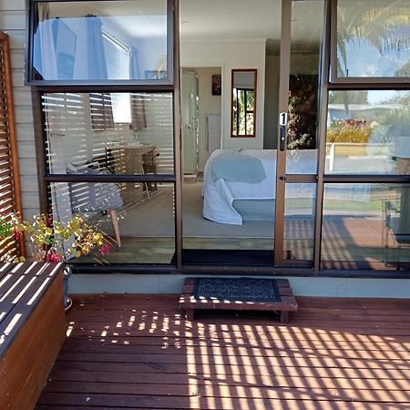 Carters Beach Bed And Breakfast Уестпорт Екстериор снимка