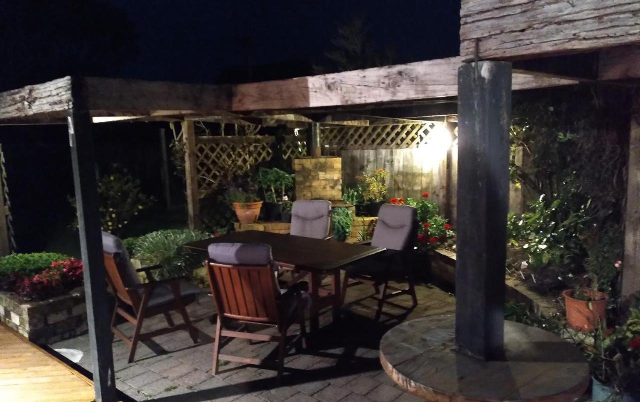 Carters Beach Bed And Breakfast Уестпорт Екстериор снимка