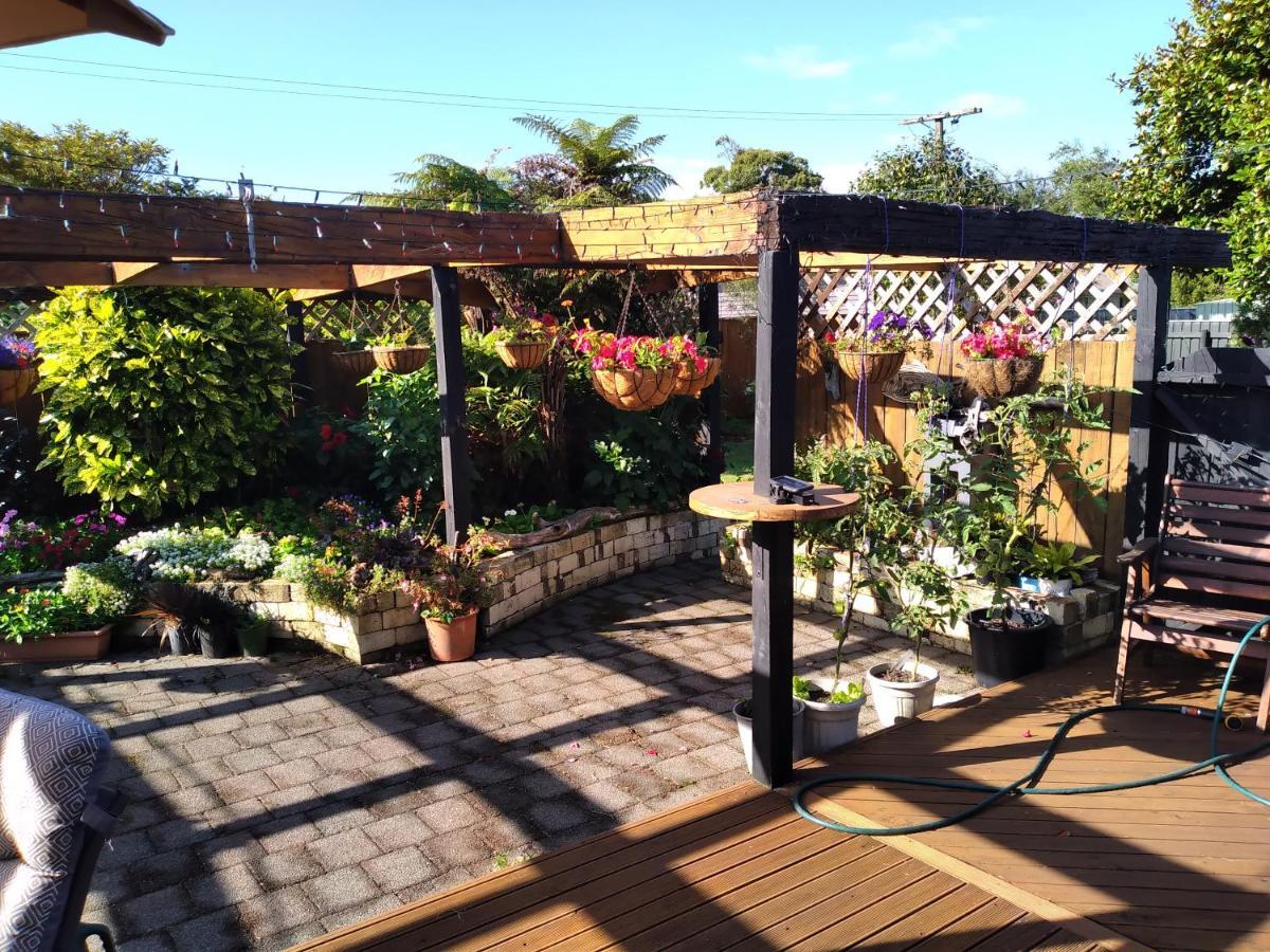 Carters Beach Bed And Breakfast Уестпорт Екстериор снимка